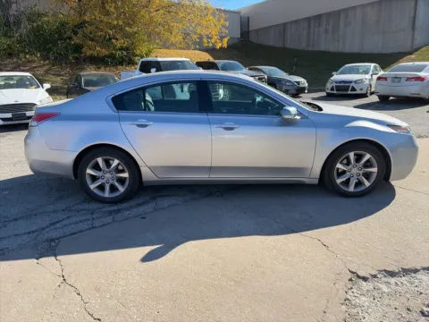 More photos of 2012 Acura TL Auto at Acura of Overland Park, KS
