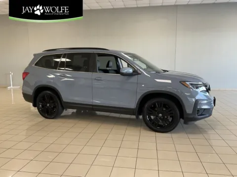 Gray 2022 Honda Pilot Special Edition for sale in Overland Park, KS