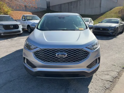 Photos of 2024 Ford Edge SEL for sale in Overland Park, KS at Acura of Overland Park