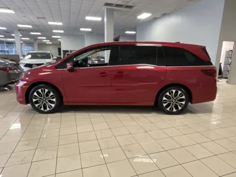 More photos of 2025 Honda Odyssey Elite at Acura of Overland Park, KS