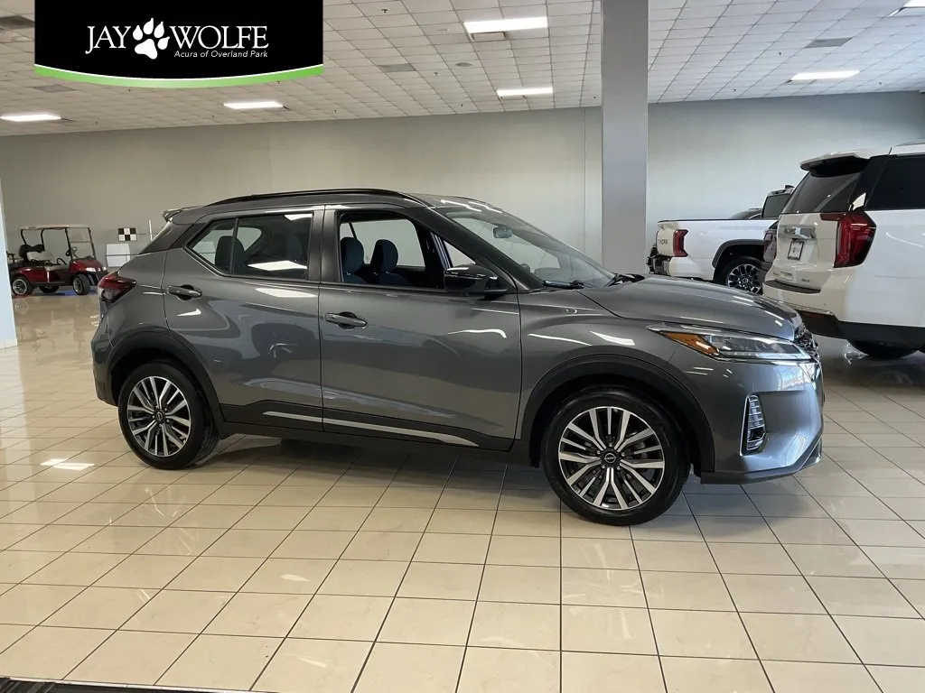 2024 Nissan Kicks SR for sale in Overland Park, KS