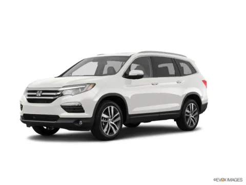 White 2017 Honda Pilot Touring for sale in Overland Park, KS