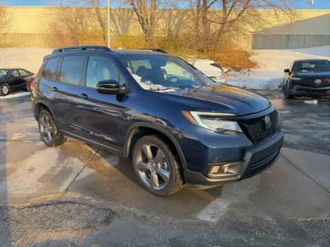 Another view of 2020 Honda Passport Touring for sale in Overland Park, KS at Acura of Overland Park