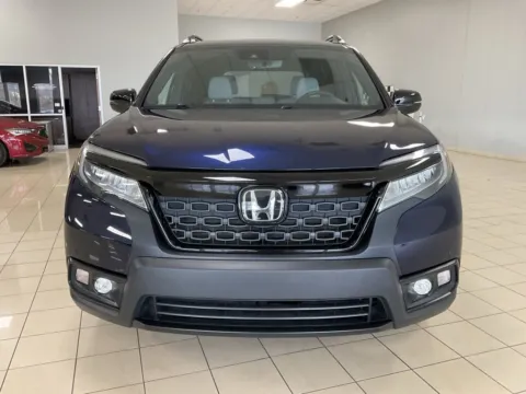 Photos of 2020 Honda Passport Touring for sale in Overland Park, KS at Acura of Overland Park