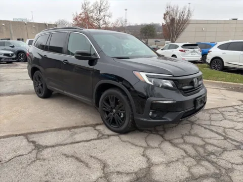 Another view of 2022 Honda Pilot Special Edition for sale in Overland Park, KS at Acura of Overland Park