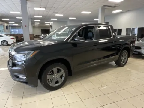 More photos of 2023 Honda Ridgeline RTL at Acura of Overland Park, KS