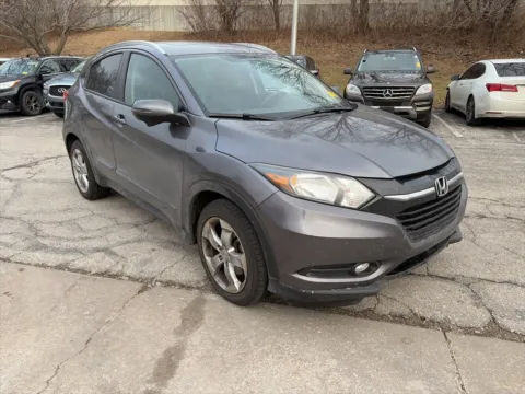 More photos of 2016 Honda HR-V EX-L w/Navi at Acura of Overland Park, KS