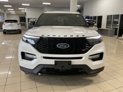 Photos of 2020 Ford Explorer ST for sale in Overland Park, KS at Acura of Overland Park