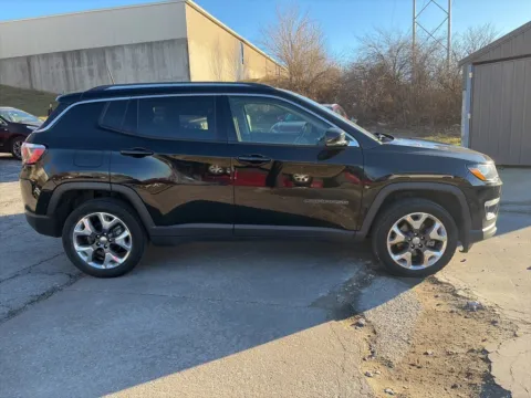 More photos of 2019 Jeep Compass Limited at Acura of Overland Park, KS