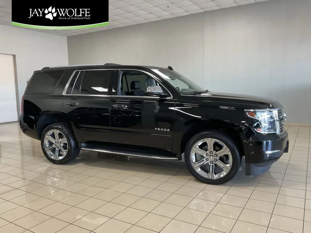 Black 2018 Chevrolet Tahoe Premier for sale in Overland Park, KS