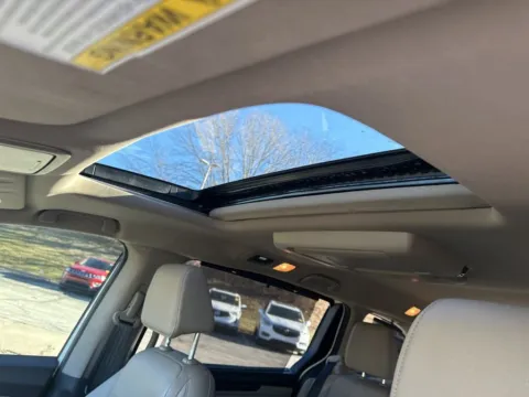 Another view of 2019 Honda Odyssey Touring for sale in Overland Park, KS at Acura of Overland Park