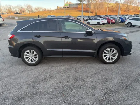 More photos of 2016 Acura RDX Tech Pkg at Acura of Overland Park, KS