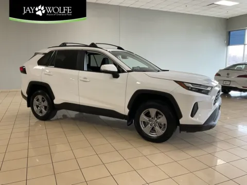 White 2025 Toyota RAV4 XLE for sale in Overland Park, KS
