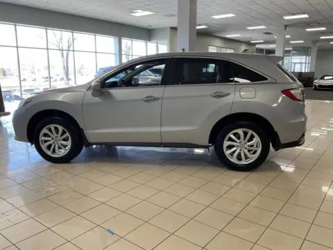 More photos of 2017 Acura RDX at Acura of Overland Park, KS