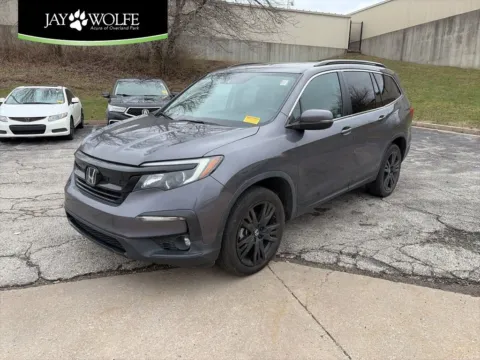 Gray 2022 Honda Pilot Special Edition for sale in Overland Park, KS