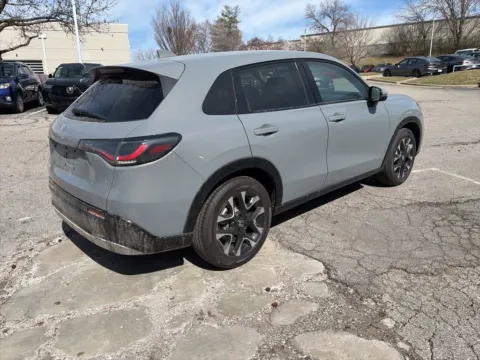 More photos of 2026 Honda HR-V EX-L at Acura of Overland Park, KS