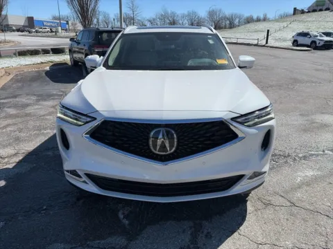 Photos of 2024 Acura MDX w/Advance Package for sale in Overland Park, KS at Acura of Overland Park