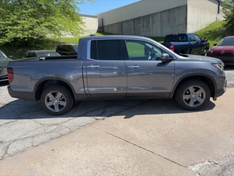 More photos of 2023 Honda Ridgeline RTL-E at Acura of Overland Park, KS