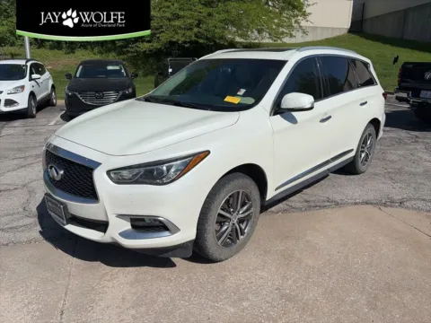 White 2016 INFINITI QX60 for sale in Overland Park, KS