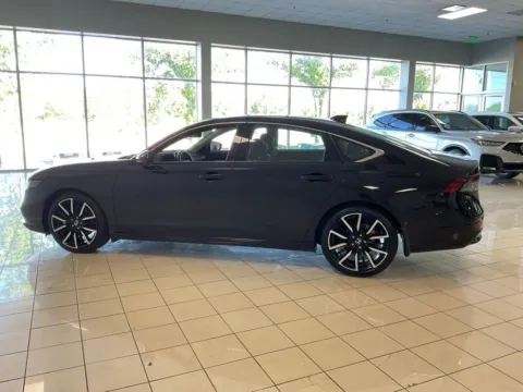 More photos of 2024 Honda Accord Hybrid Touring at Acura of Overland Park, KS