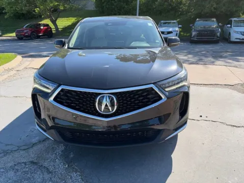 Photos of 2023 Acura RDX w/Technology Package for sale in Overland Park, KS at Acura of Overland Park