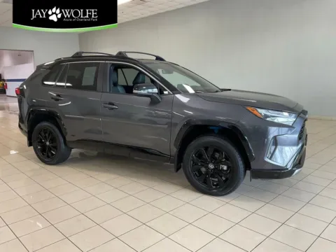 Gray 2024 Toyota RAV4 Hybrid XSE for sale in Overland Park, KS