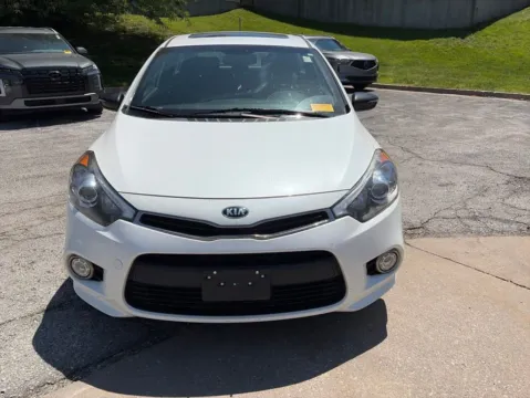 Photos of 2016 Kia Forte 5-Door SX for sale in Overland Park, KS at Acura of Overland Park