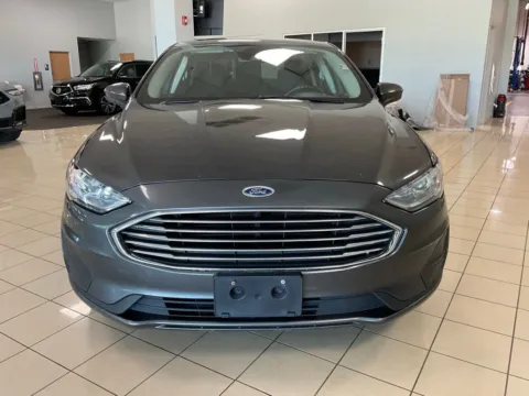 Photos of 2019 Ford Fusion SE for sale in Overland Park, KS at Acura of Overland Park