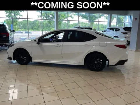 More photos of 2025 Toyota Camry SE at Acura of Overland Park, KS