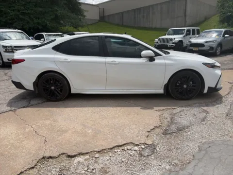 More photos of 2025 Toyota Camry SE at Acura of Overland Park, KS