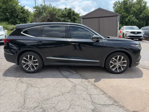 More photos of 2023 Acura MDX w/Technology Package at Acura of Overland Park, KS