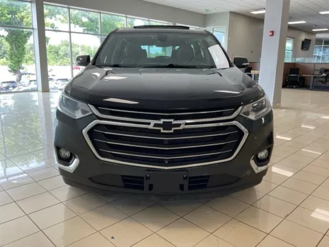 Photos of 2020 Chevrolet Traverse LT Leather for sale in Overland Park, KS at Acura of Overland Park