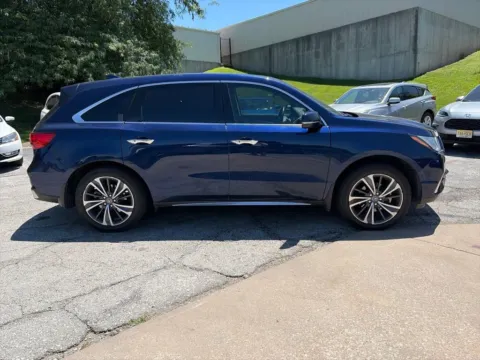 More photos of 2020 Acura MDX w/Technology Pkg at Acura of Overland Park, KS