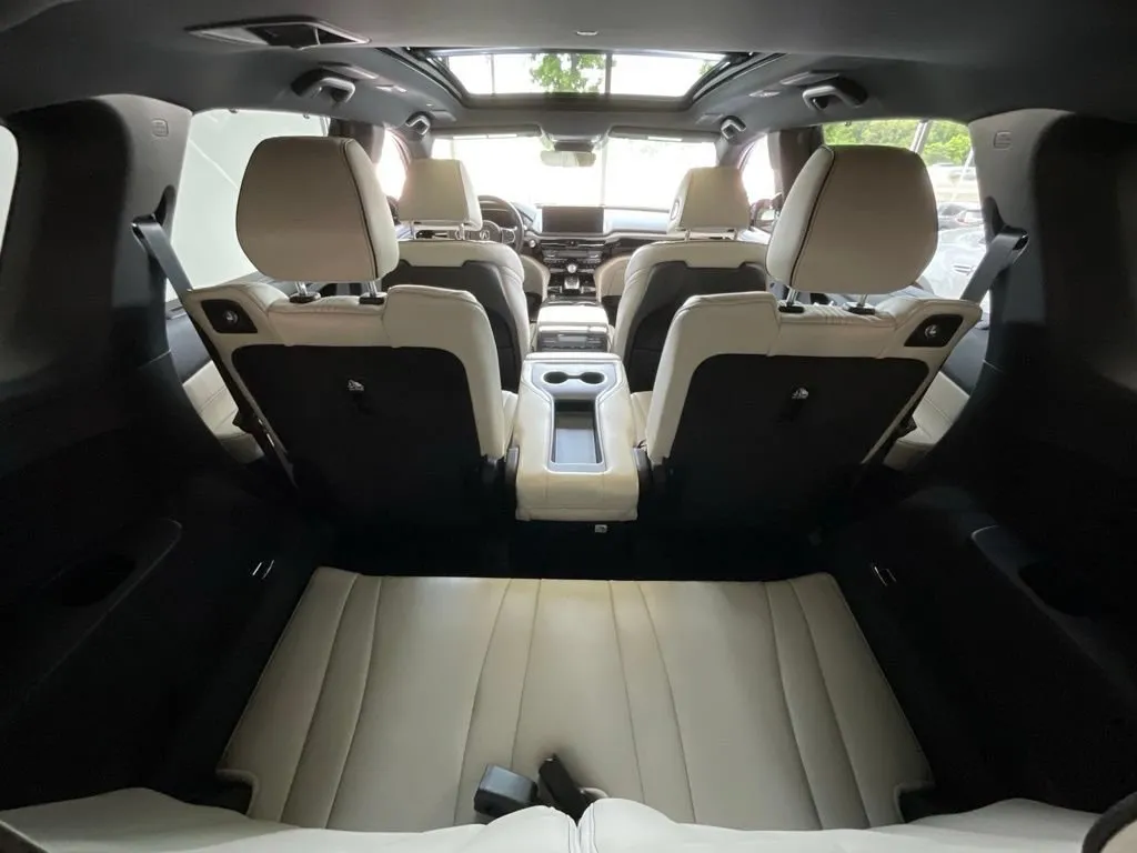 Acura MDX photo 27