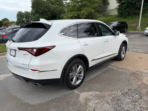 More photos of 2026 Acura MDX at Acura of Overland Park, KS