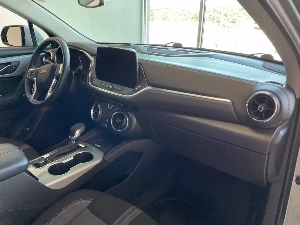 Chevrolet Blazer photo 19