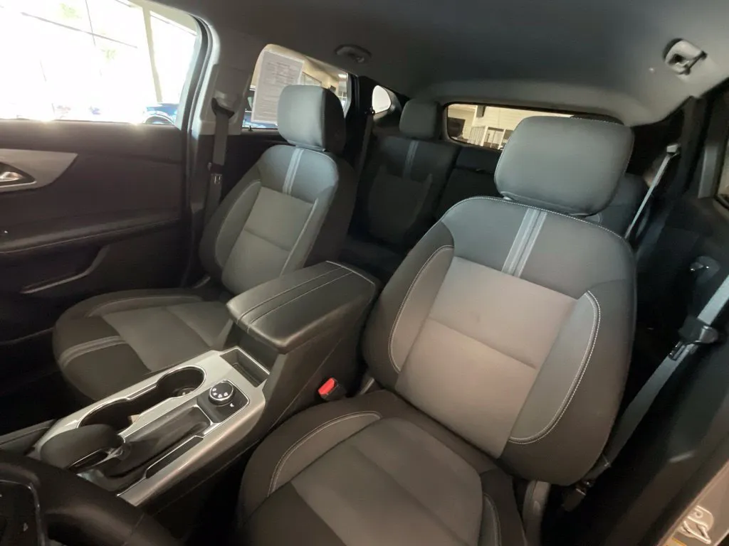 Chevrolet Blazer photo 11