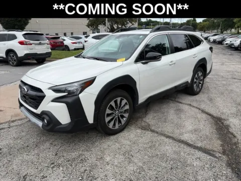 White 2024 Subaru Outback Limited for sale in Overland Park, KS