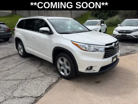 Another view of 2016 Toyota Highlander Limited for sale in Overland Park, KS at Acura of Overland Park