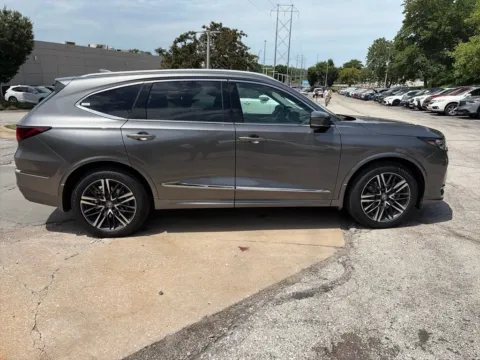 More photos of 2026 Acura MDX w/Advance Package at Acura of Overland Park, KS