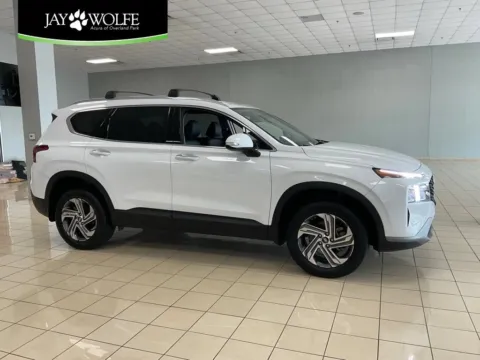 White 2023 Hyundai Santa Fe SEL for sale in Overland Park, KS