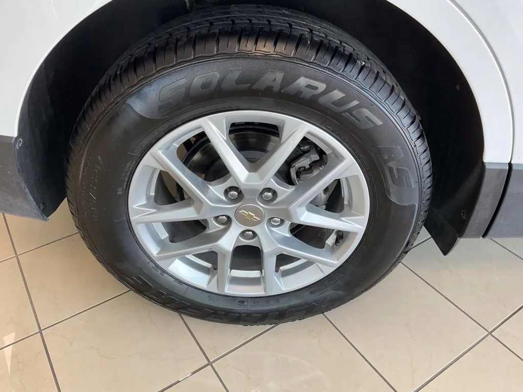 Chevrolet Equinox photo 8