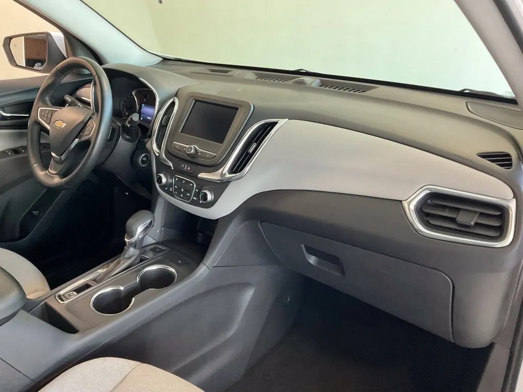 Chevrolet Equinox photo 18