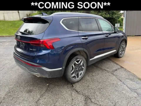 More photos of 2022 Hyundai Santa Fe Limited at Acura of Overland Park, KS