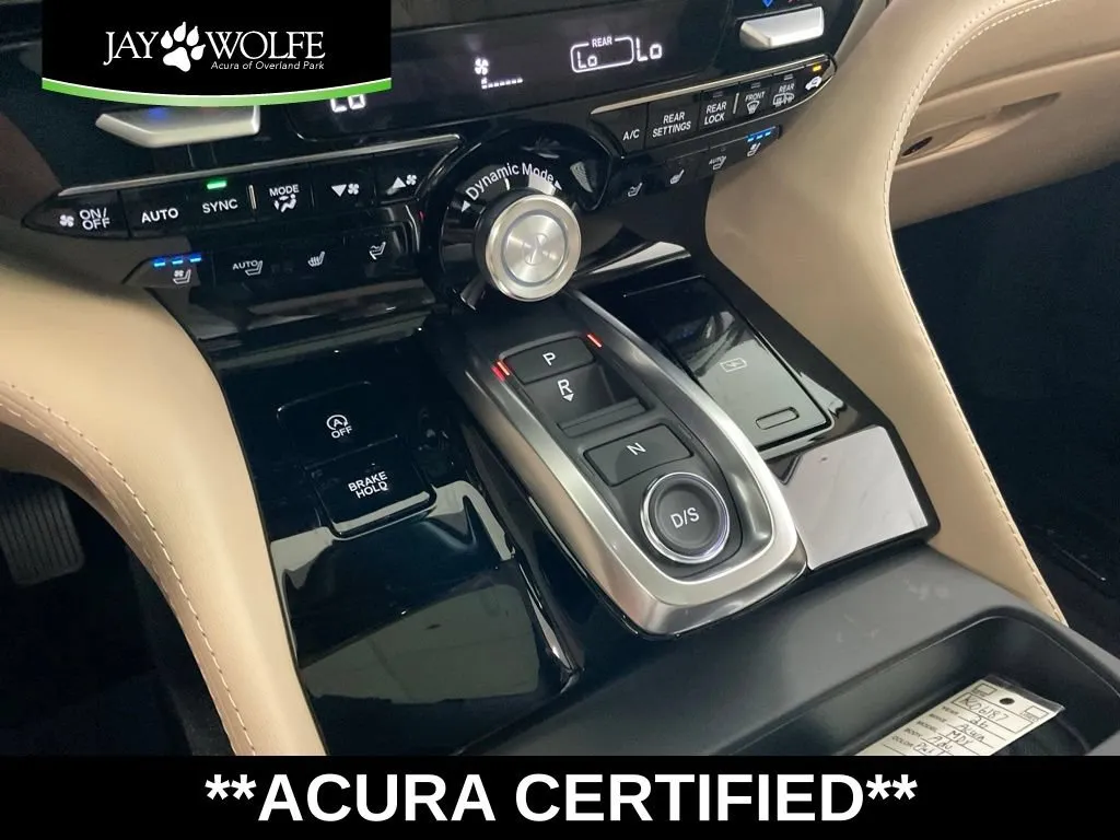 Acura MDX photo 19