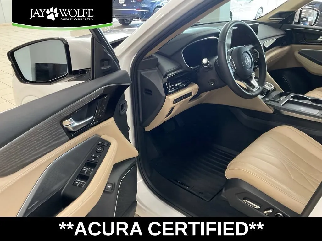 Acura MDX photo 10