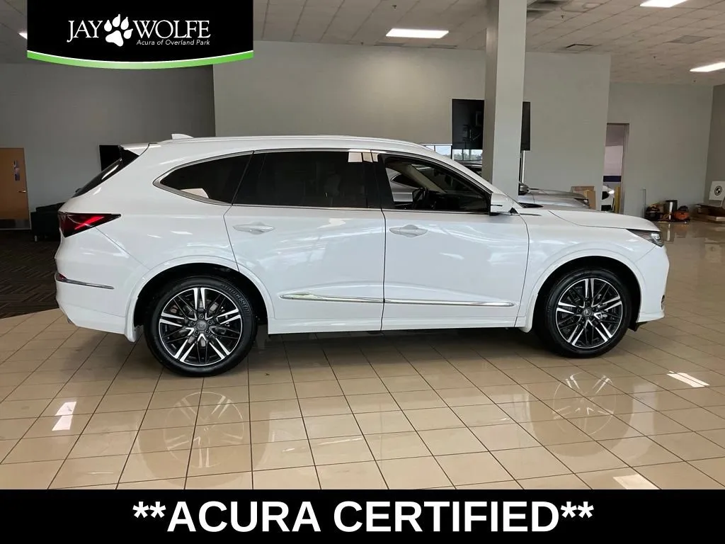 Acura MDX photo 7