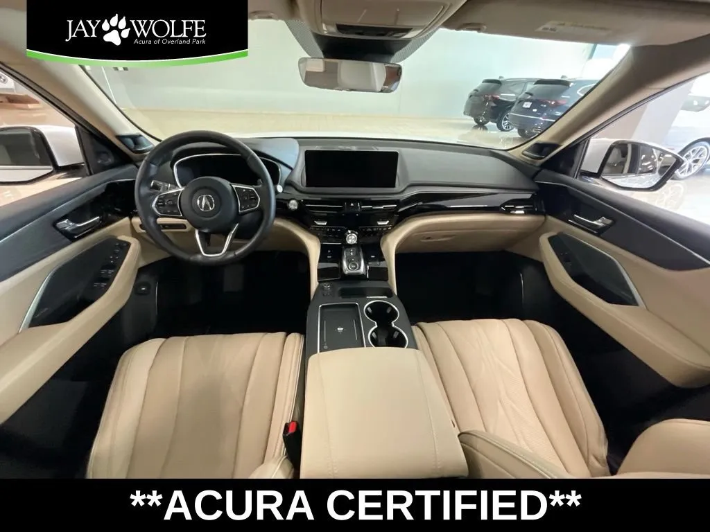 Acura MDX photo 9
