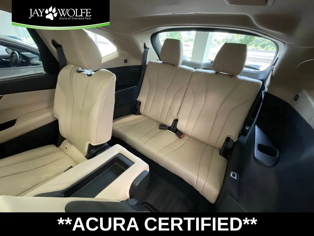 Acura MDX photo 26
