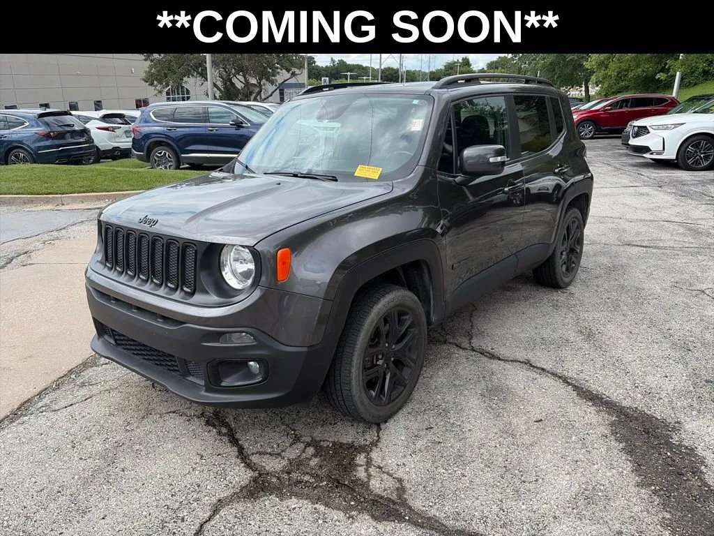 Gray 2018 Jeep Renegade Altitude for sale in Overland Park, KS